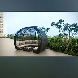 Hotel V Lavender